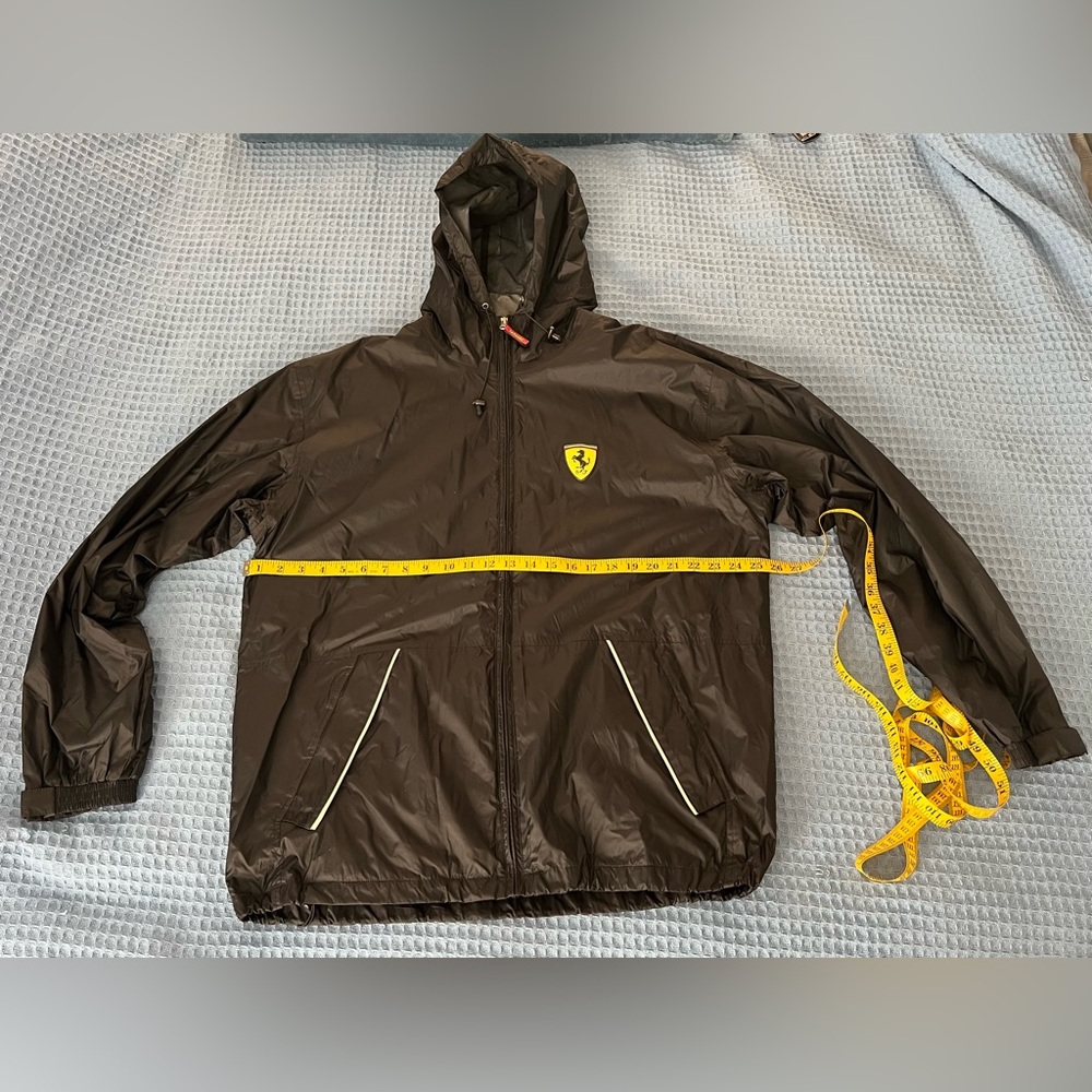 Ferrari SPA light jacket. Official licensed product. Size XL